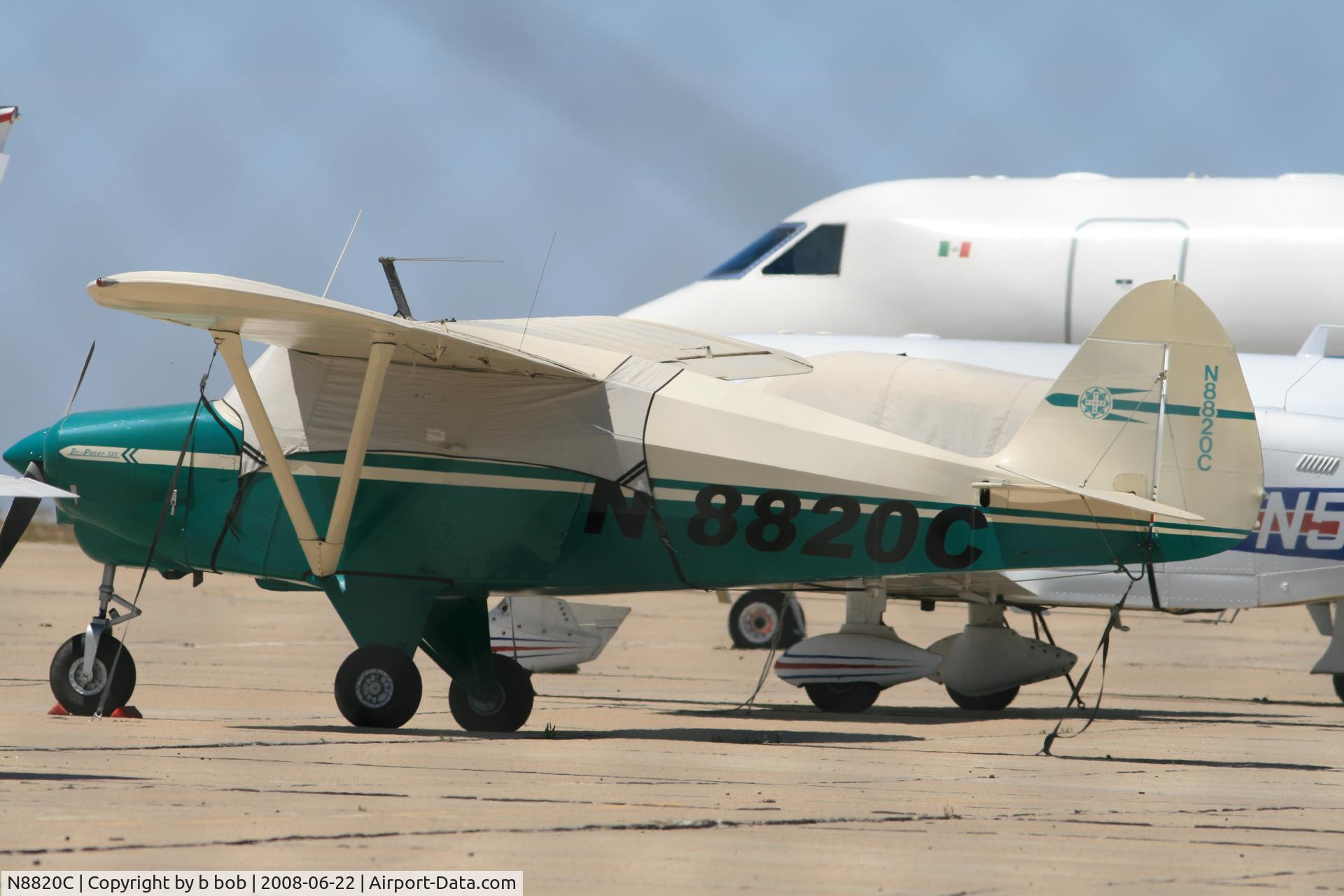 N8820C, 1953 Piper PA-22-135 Tri-Pacer C/N 22-1435, resting