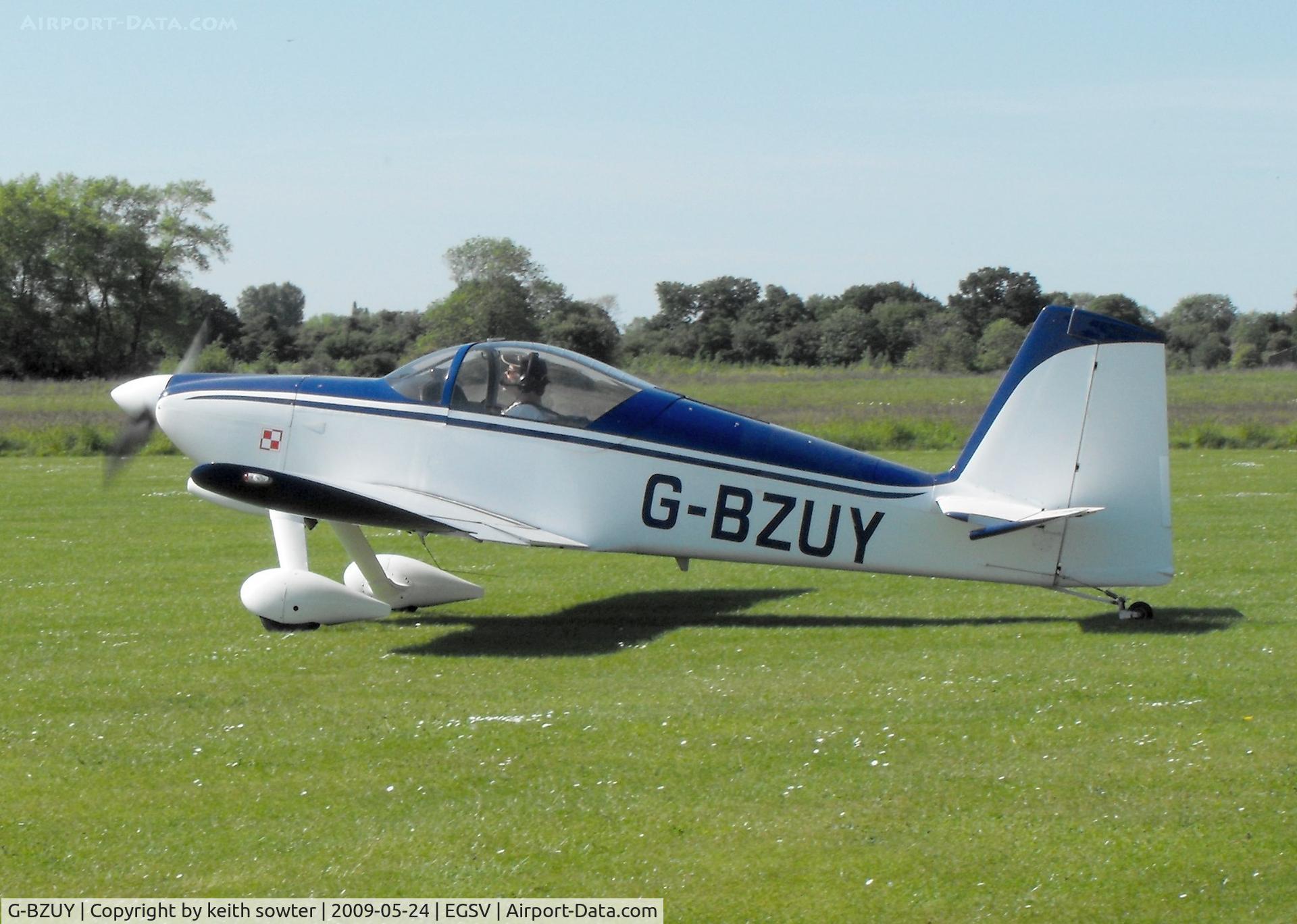 G-BZUY, 2001 Vans RV-6 C/N PFA 181A-13471, Visiting AIrcraft