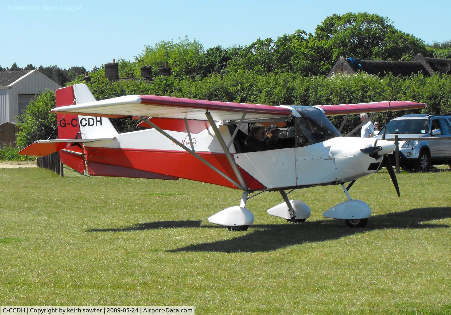 G-CCDH, 2003 Hepworth Skyranger 912(2) C/N BMAA/HB/233, Visitor at Northrepps