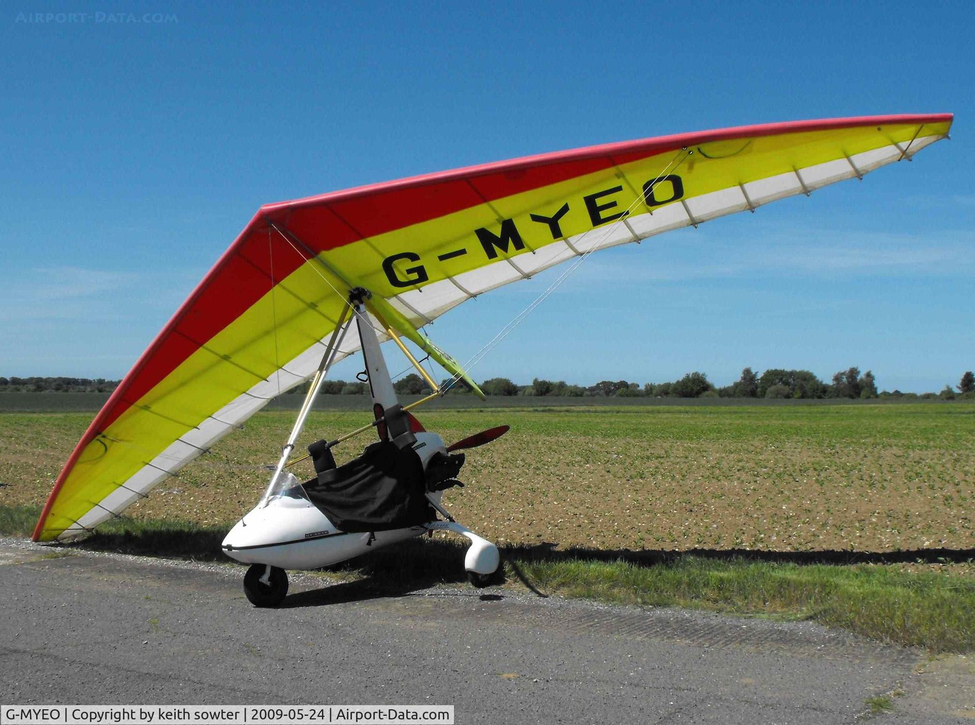 G-MYMB, 1993 Solar Wings Pegasus Quantum 15 C/N 6674, Visiting aircraft at Little Snoring Fly-In