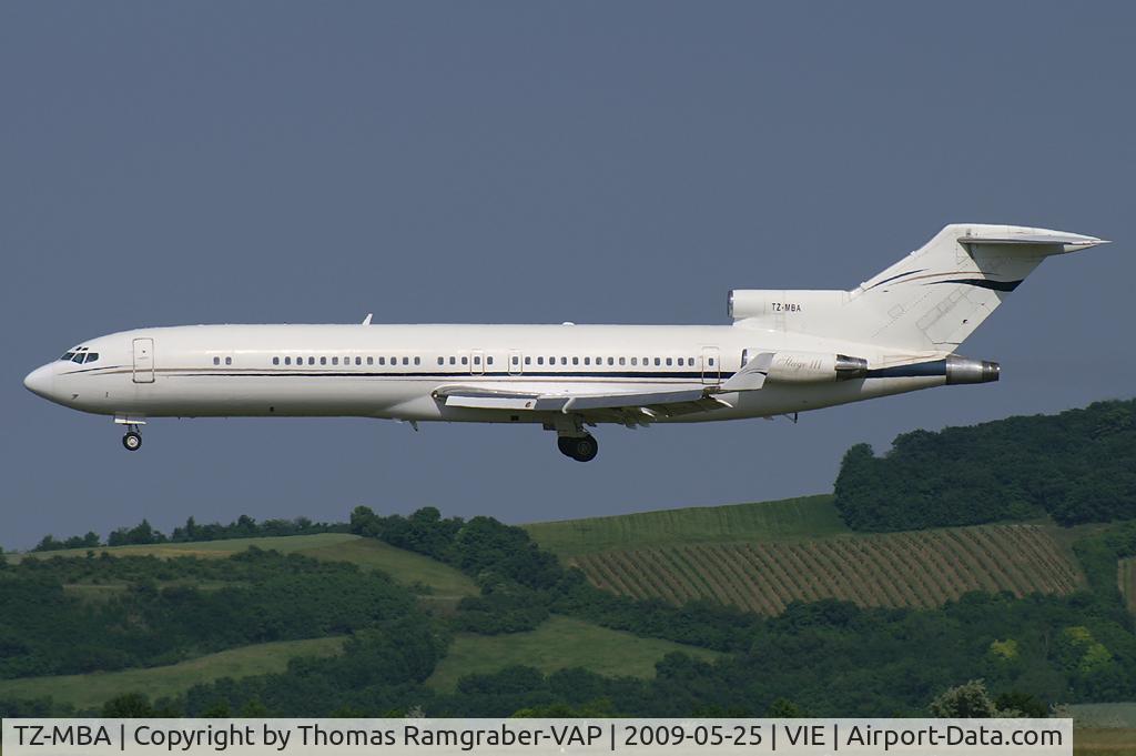 TZ-MBA, 1980 Boeing 727-2K5 C/N 21853, Mali - Government Boeing 727-200