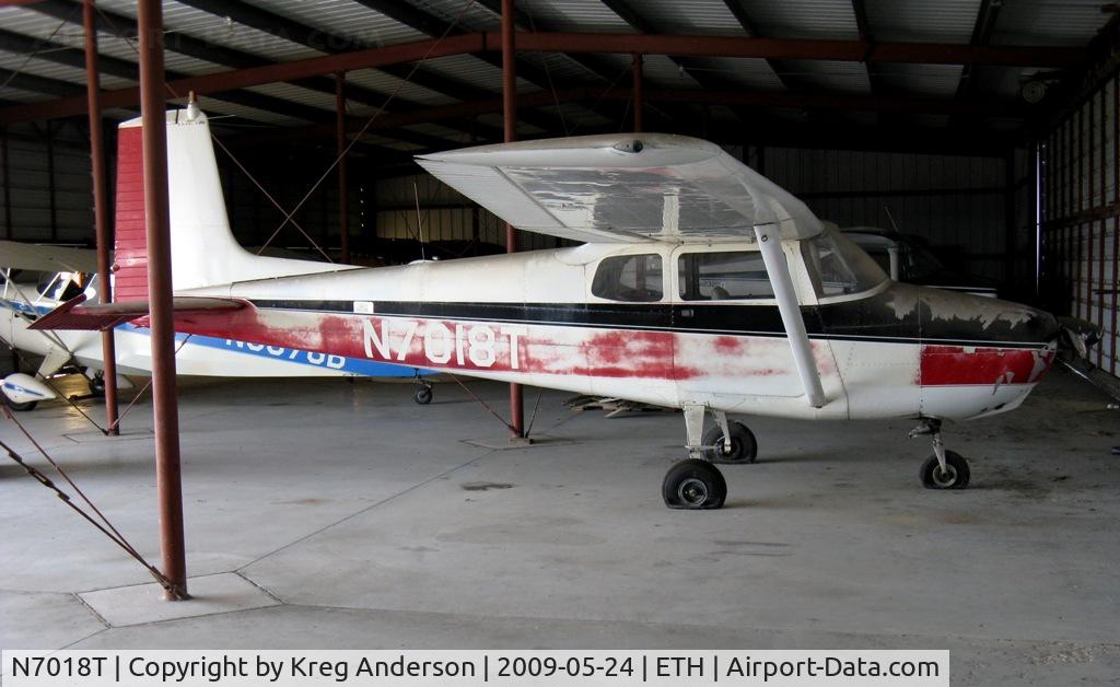 N7018T, 1959 Cessna 172 C/N 46618, 50 year old Cessna 172. I wonder how long it's been since this plane's seen daylight??