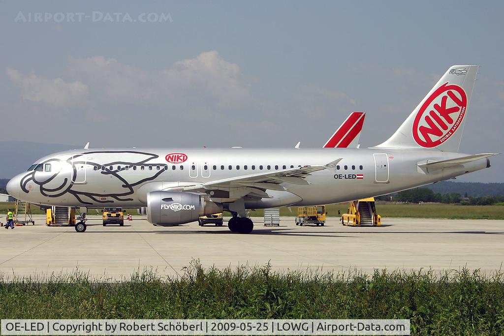 OE-LED, 2008 Airbus A319-112 C/N 3407, First time to watch Niki´s Airbus A319 at LOWG