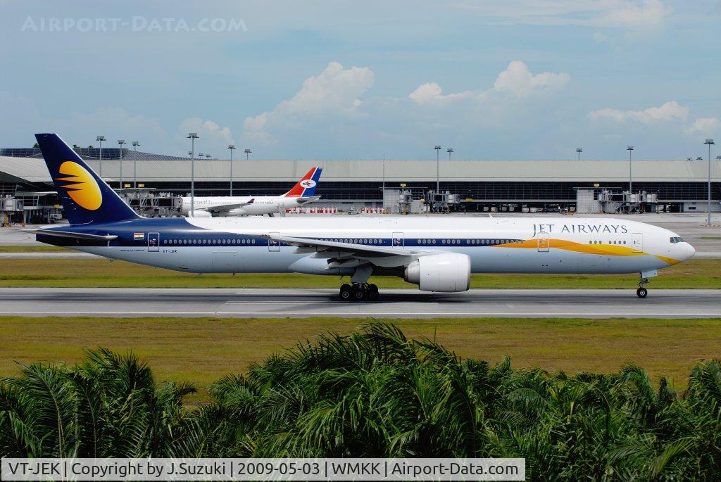 VT-JEK, 2008 Boeing 777-35R C/N 35165/696, Taken from Oscar Hotel where the famous spotting area in KUL.