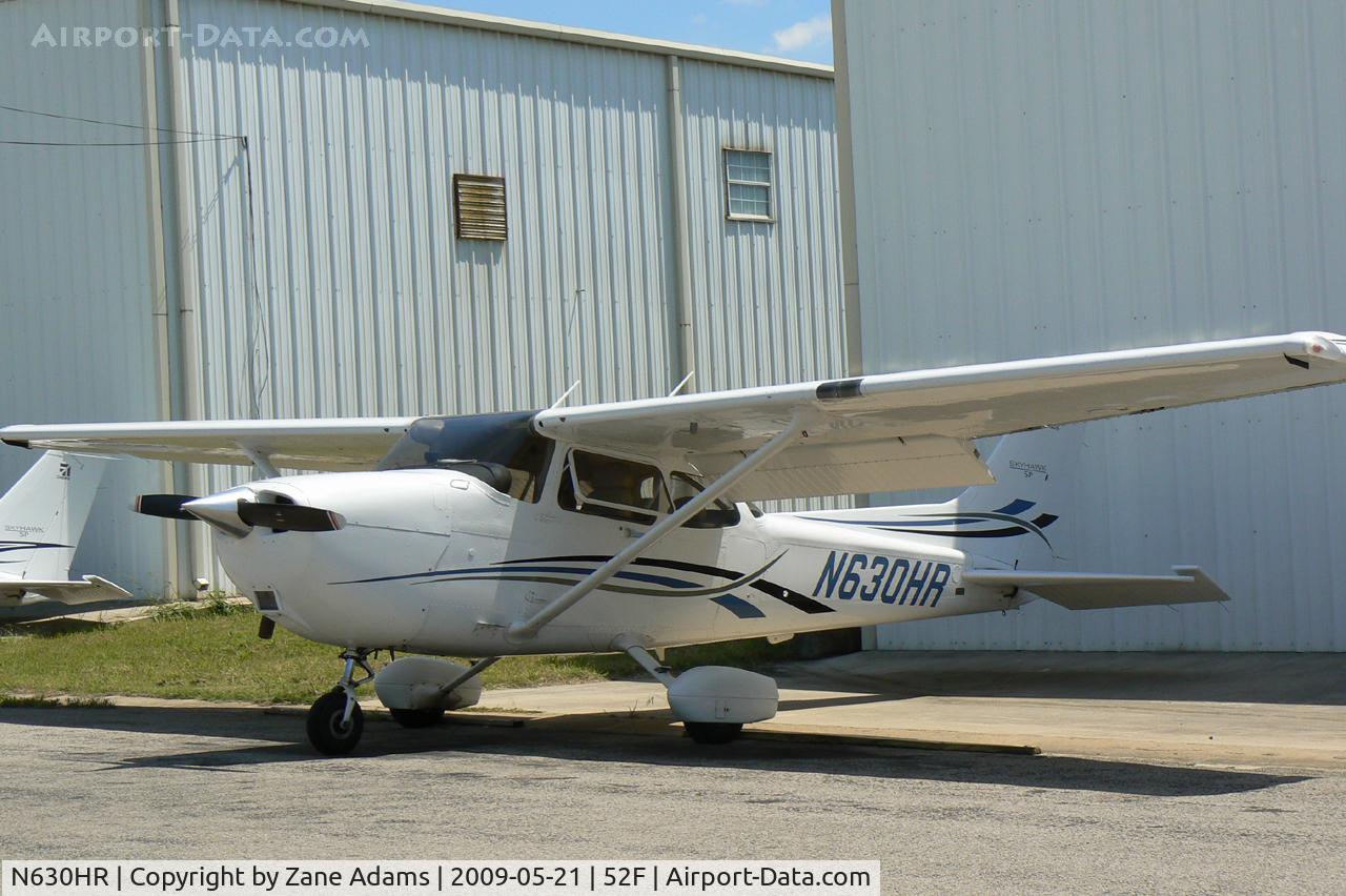 N630HR, 2006 Cessna 172S C/N 172S10205, At Aero Valley (Nortwest Regional)