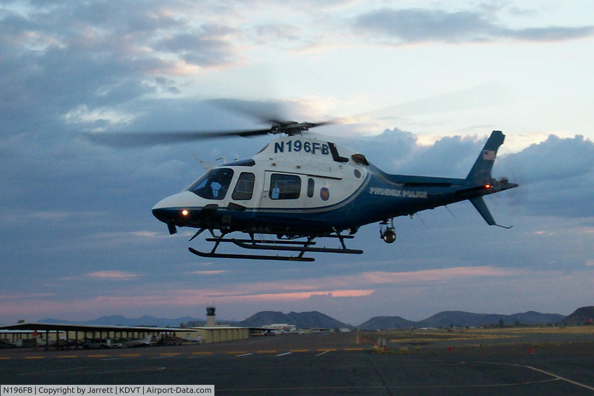 N196FB, 2005 Agusta A-119 C/N 14056, Landing