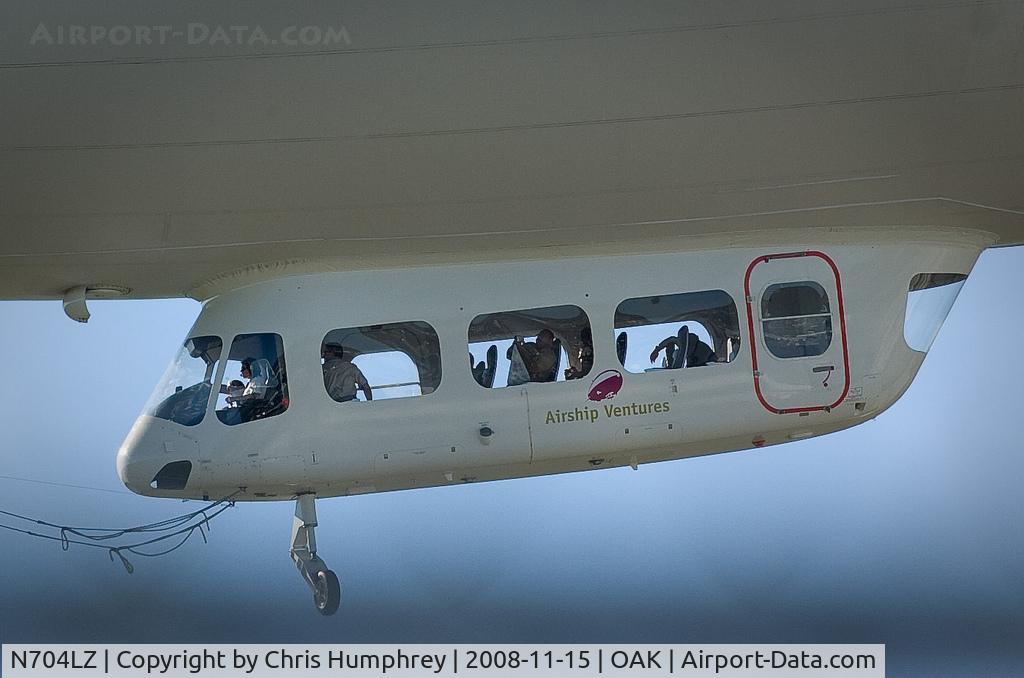 N704LZ, 2008 Zeppelin LZ N07-100 C/N 004, Zeppelin NT