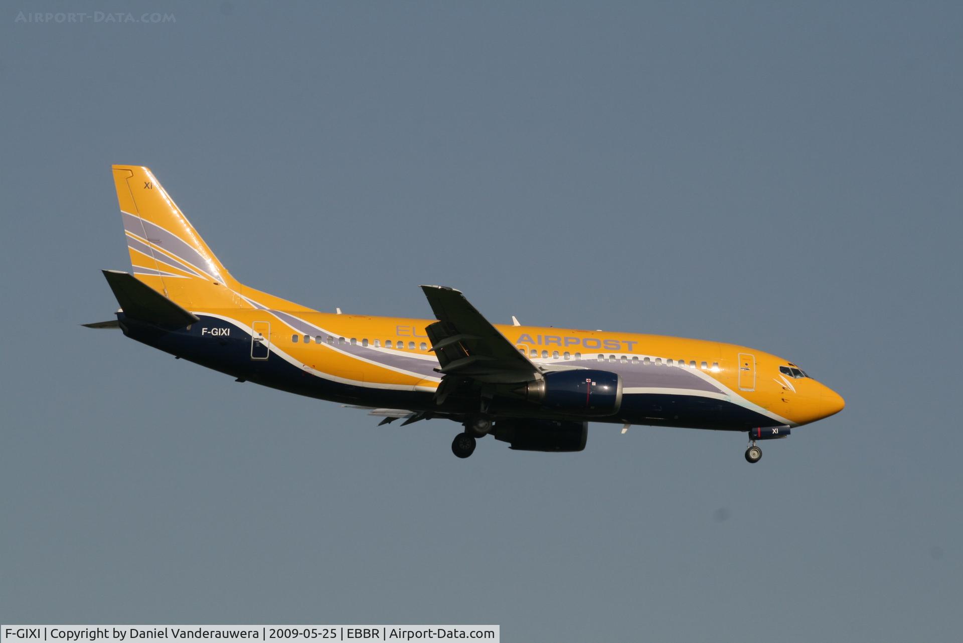 F-GIXI, 1987 Boeing 737-348F C/N 23809, flight SN3630 is descending to rwy 02