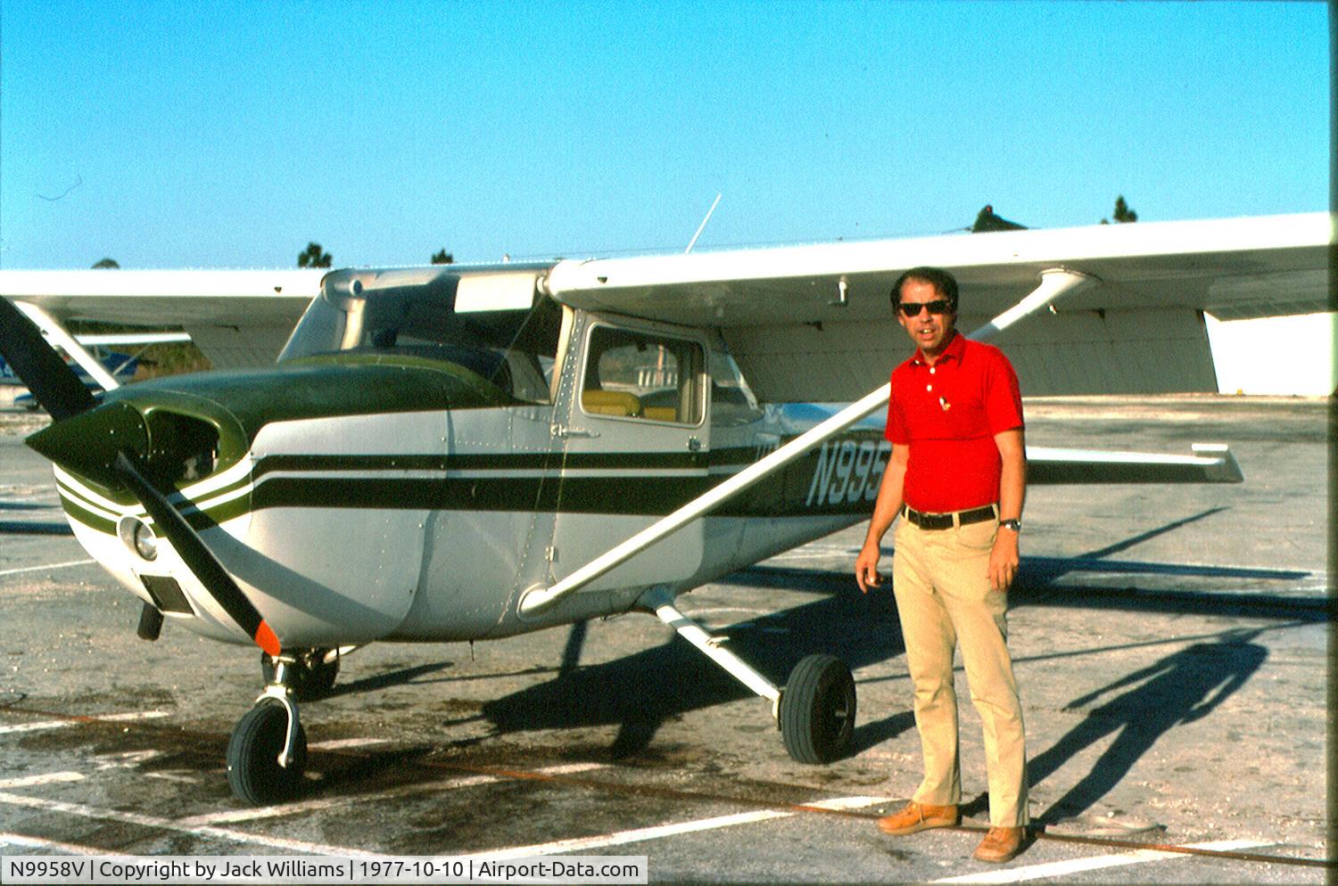 N9958V, 1974 Cessna 172M C/N 17264576, Fellow Pilot preflighting 9958V