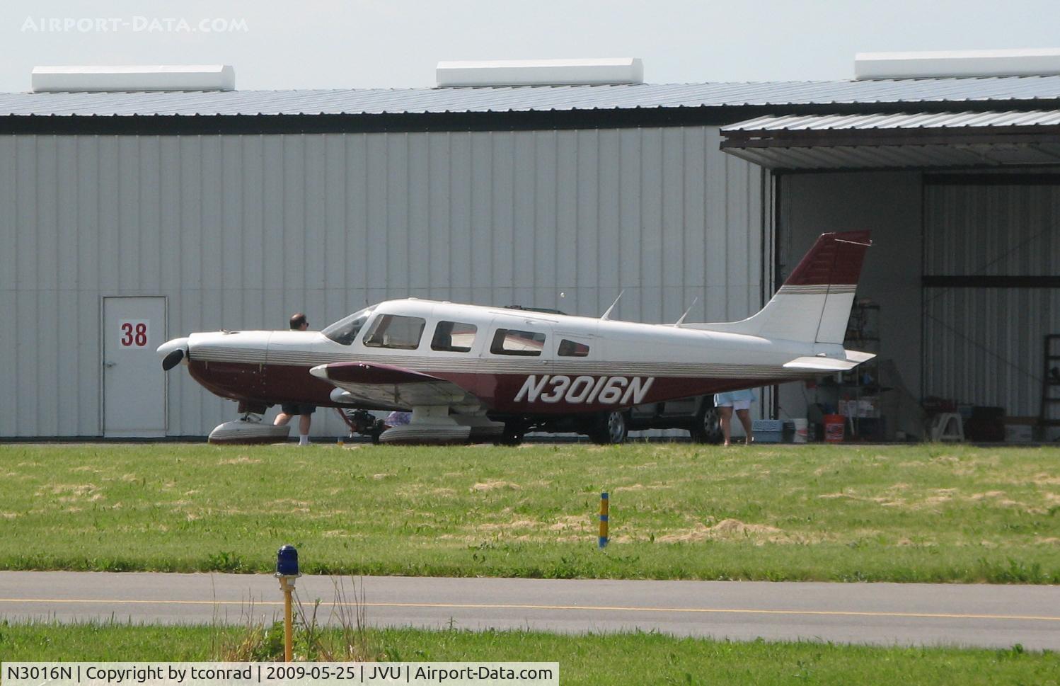 N3016N, 1979 Piper PA-32-300 Cherokee Six Cherokee Six C/N 32-7940038, at Queen City