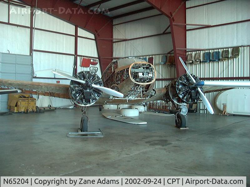 N65204, 1943 Cessna UC-78B (T-50) Bobcat Bobcat C/N 4491, At Cleburne Municipal