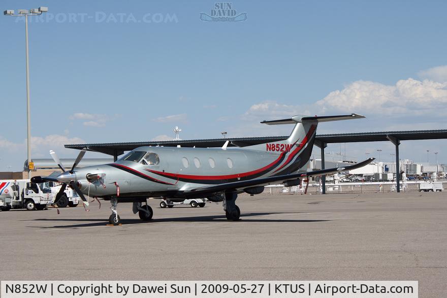 N852W, 2008 Pilatus PC-12/47E C/N 1060, PC-12 @ TUS