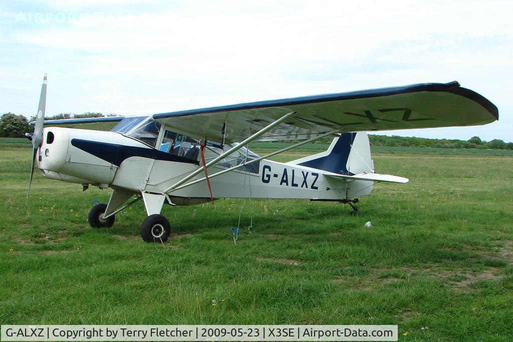 G-ALXZ, 1944 Taylorcraft Auster Mk.5/150 C/N 1082, 1944 Auster parked at a rural Midlands airfield