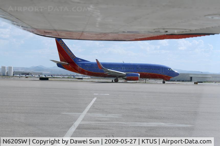 N620SW, 1996 Boeing 737-3H4 C/N 28036, Tucson