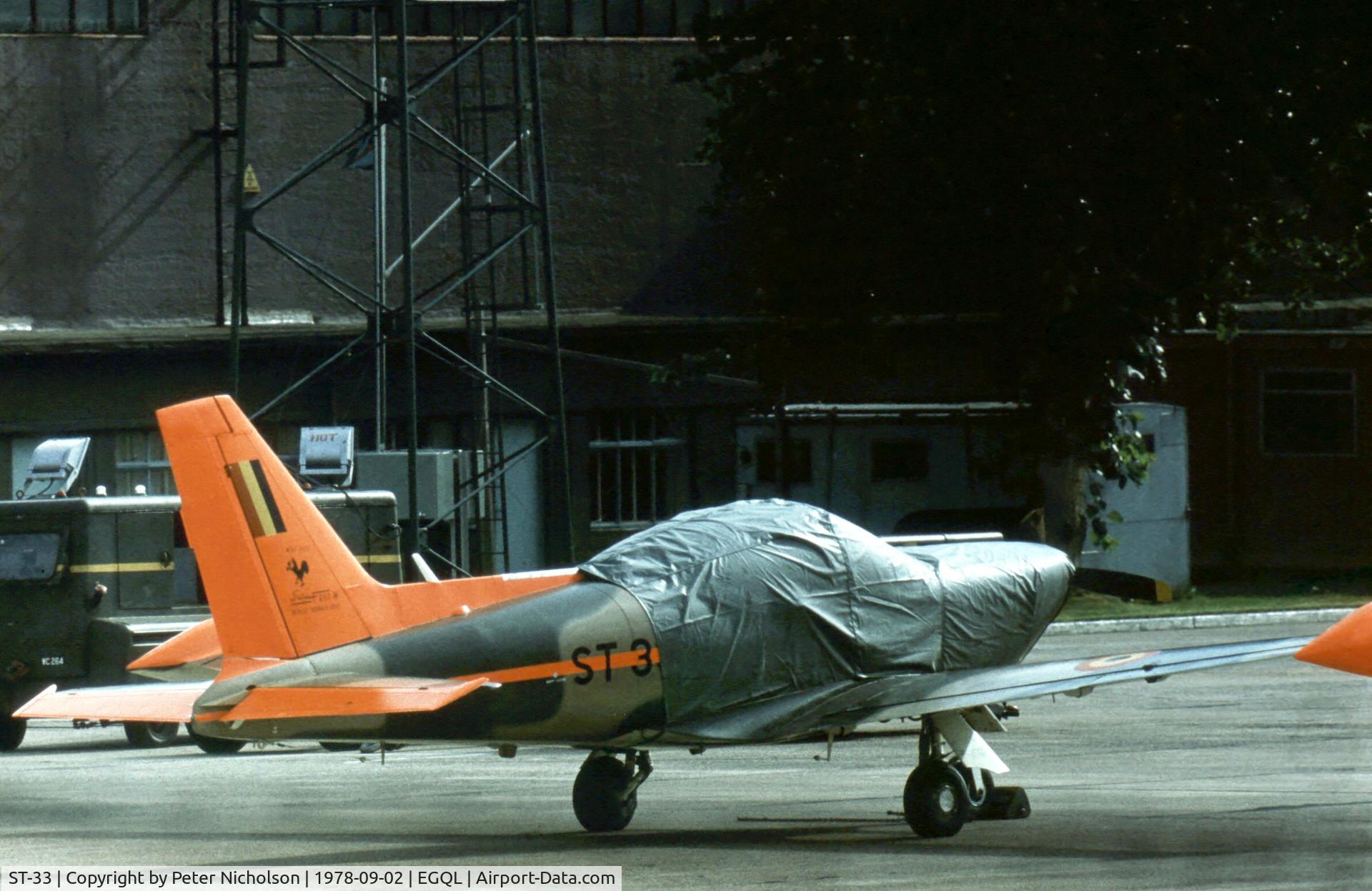 ST-33, SIAI-Marchetti SF-260MB C/N 10-33, SF.260MB of the Swallows display team of the Belgian Air Force at the 1978 Leuchars Airshow.