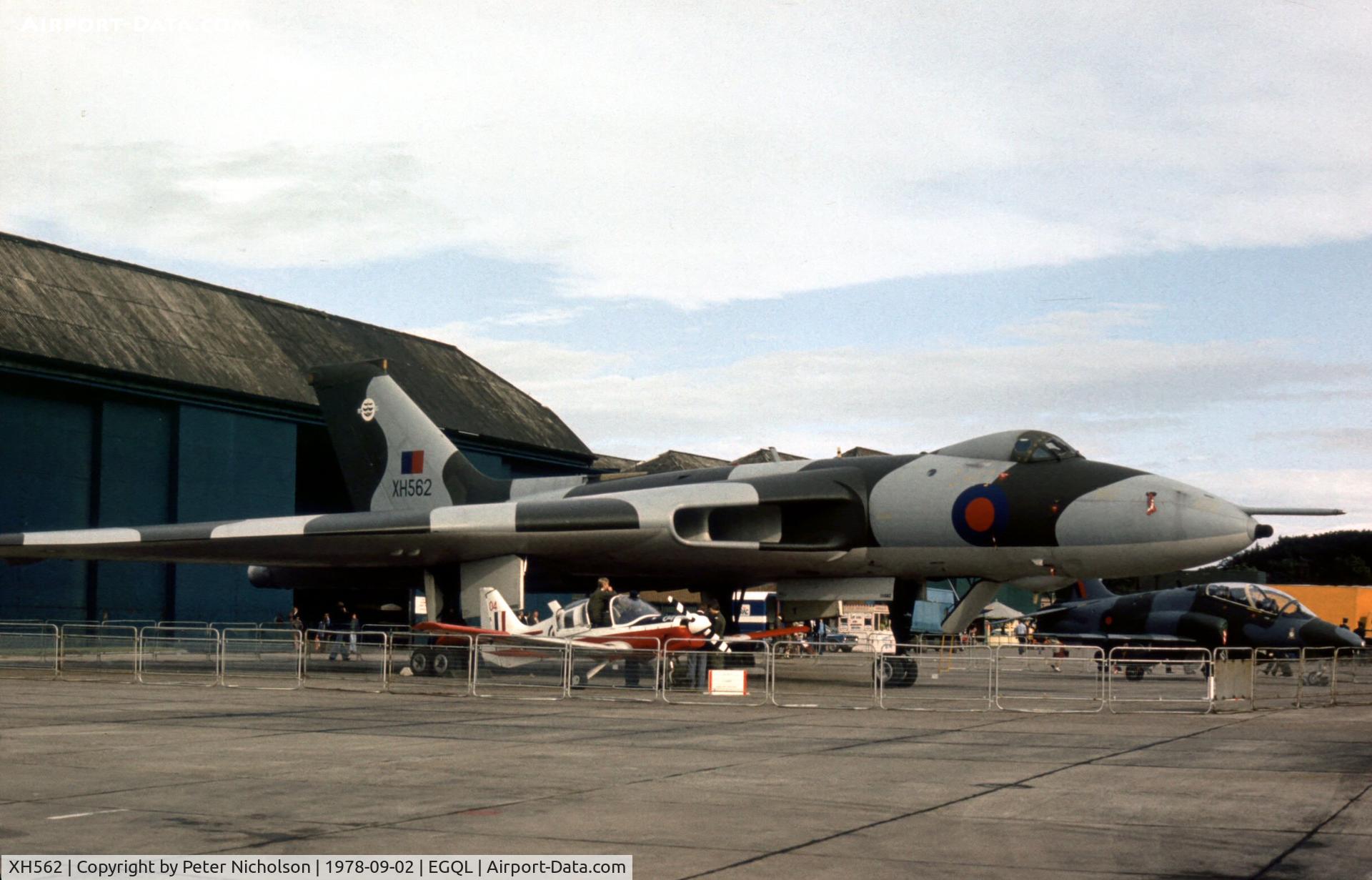 XH562, 1960 Avro Vulcan B.2A C/N Set 16, Another view of the 230 OCU Vulcan at the 1978 Leuchars Airshow.