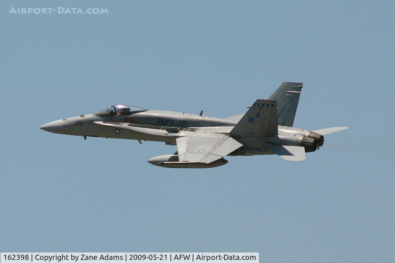 162398, McDonnell Douglas F/A-18A+ Hornet C/N 223/A177, Departing Alliance, Fort Worth
