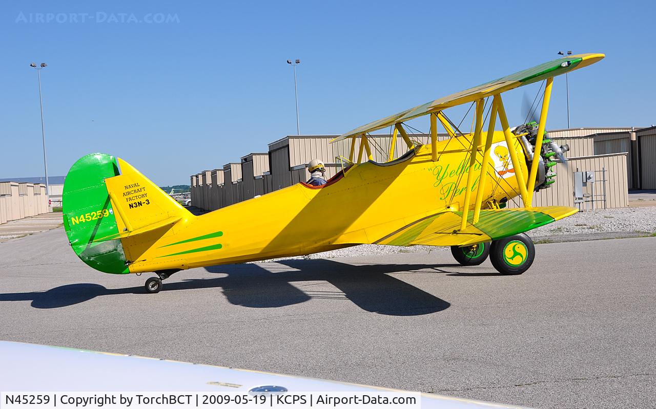 N45259, 1940 Naval Aircraft Factory N3N-3 C/N 2607, Yellow Peril taxiing to RWY 12R at KCPS.