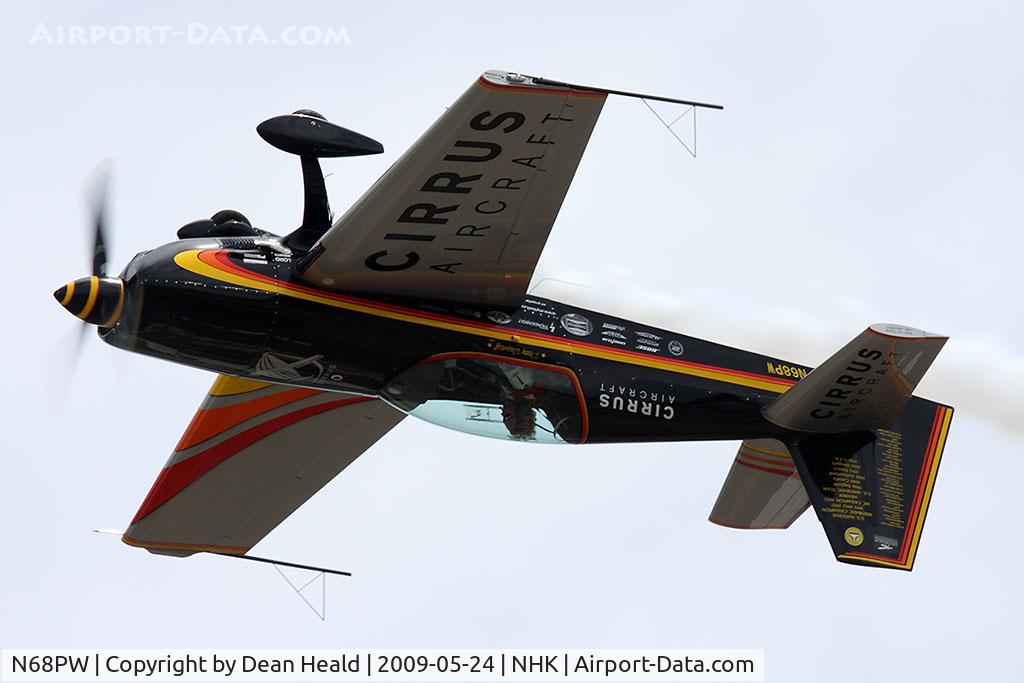 N68PW, Extra EA-300S C/N 030, Patty Wagstaff performing in her Extra 300S at the 2009 NAS Patuxent River Air Expo.
