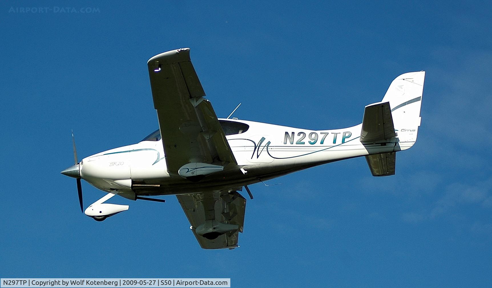 N297TP, 2001 Cirrus SR20 C/N 1134, on final