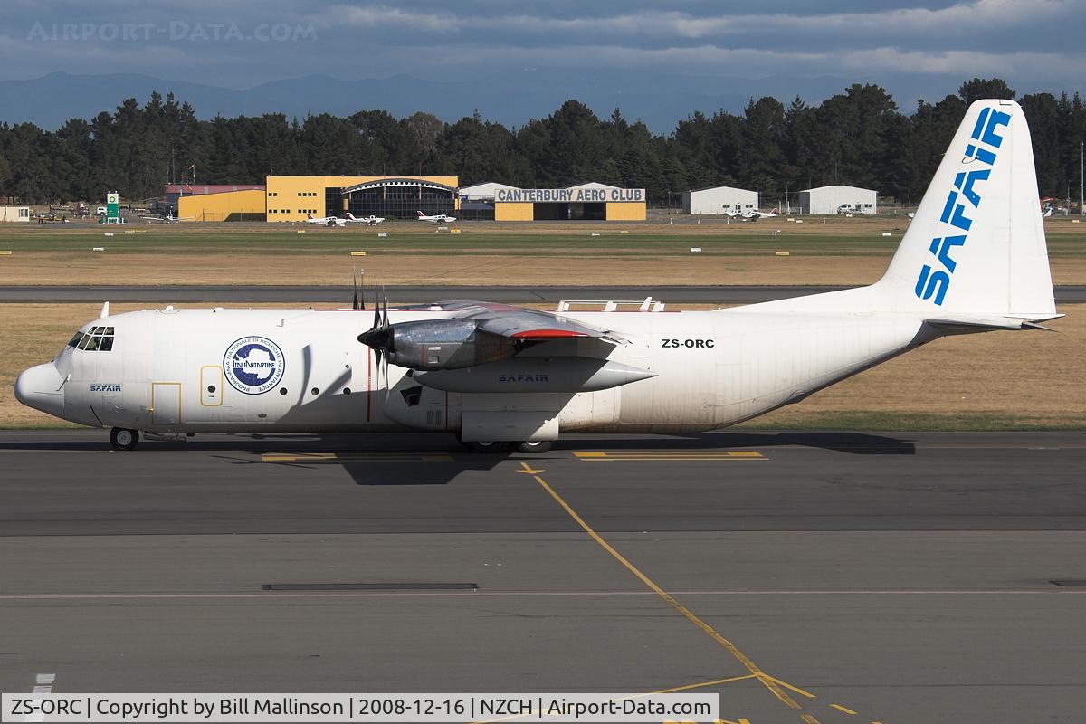 ZS-ORC, 2004 Lockheed L-100-30 Hercules (L-382G) C/N 382-4388, On its way to the Antarctic (Pegasus ice runway)