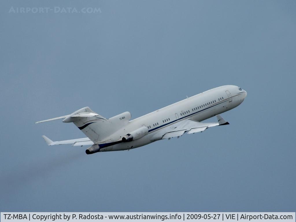 TZ-MBA, 1980 Boeing 727-2K5 C/N 21853, Malis president is leaving Vienna with this very rare plane