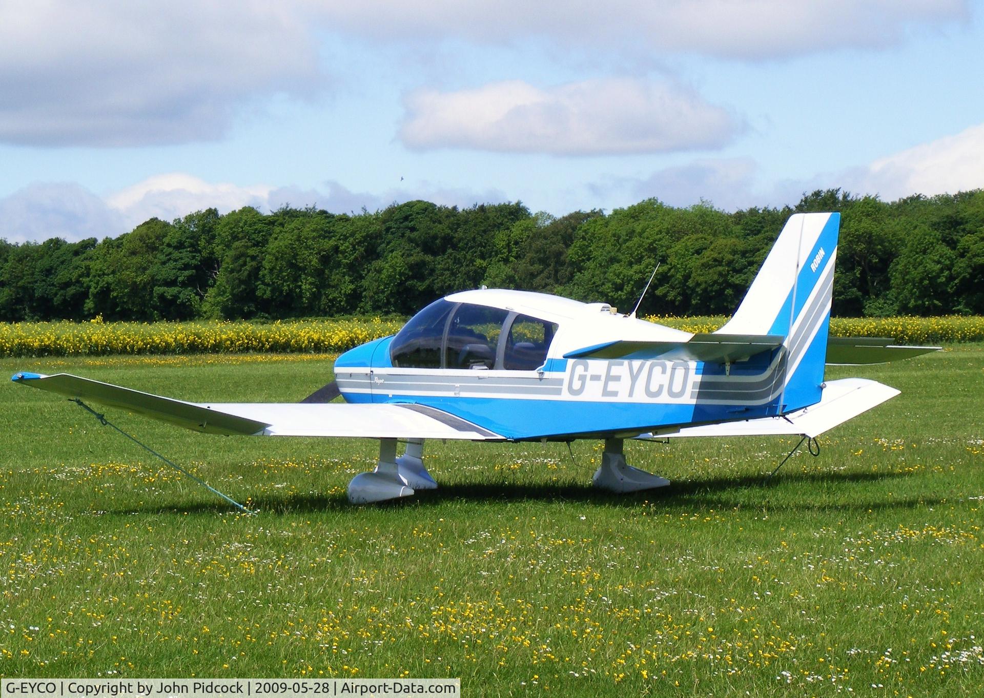 G-EYCO, 1990 Robin DR-400-180 Regent Regent C/N 1949, G-EYCO at Netherthorpe