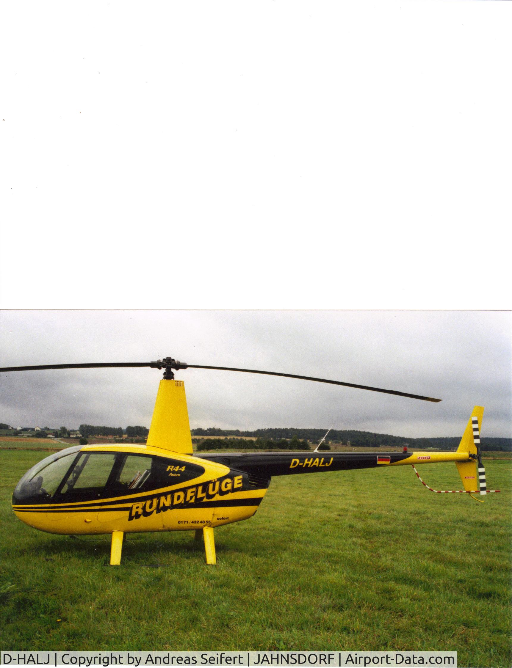 D-HALJ, 1998 Robinson R44 Astro C/N 0544, Jahnsdorf 2001