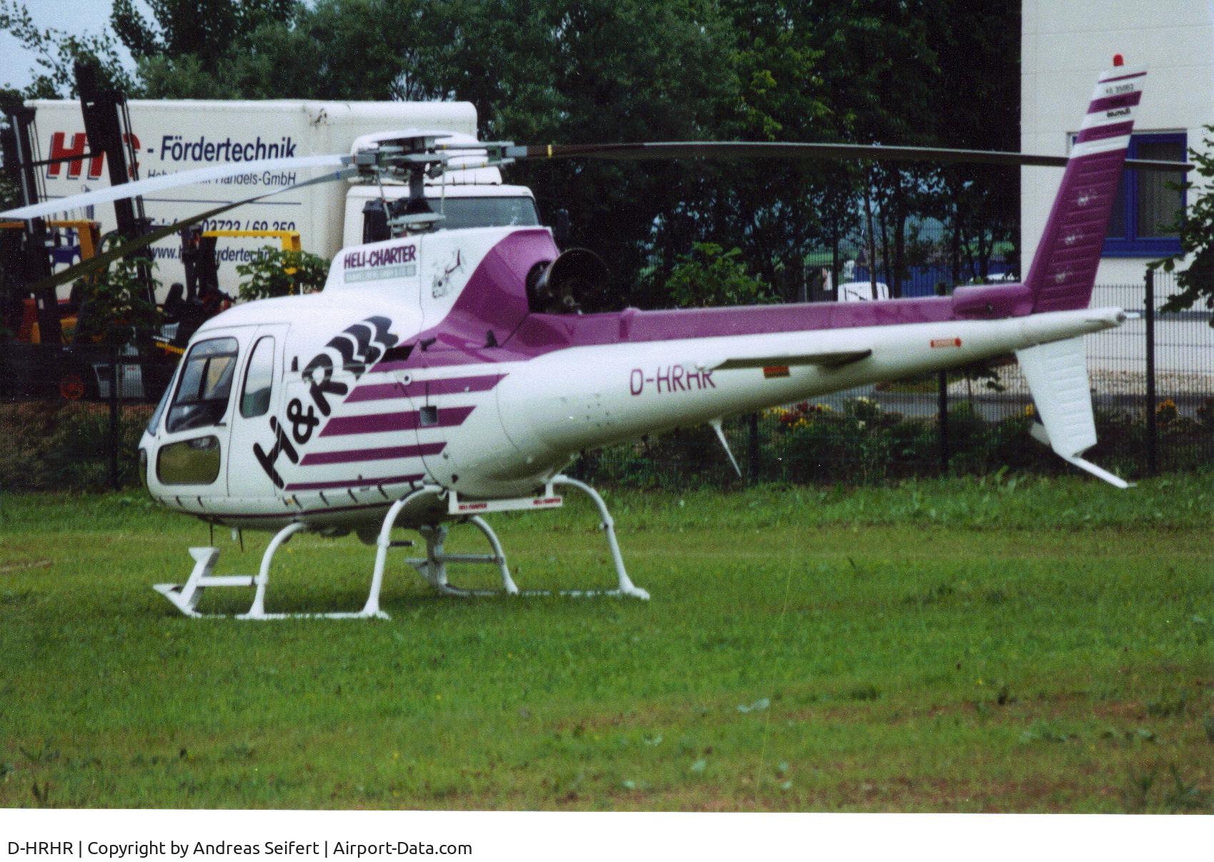 D-HRHR, 2000 Aerospatiale AS-350B-2 Ecureuil C/N 9026, Hohenstein-Er. Sachesenring