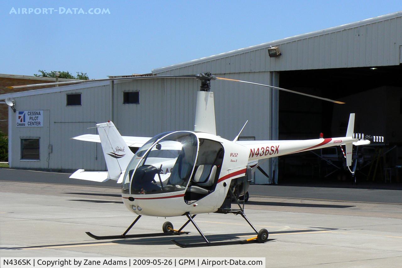 N436SK, 1999 Robinson R22 C/N 2954, At Grand Prairie Municipal