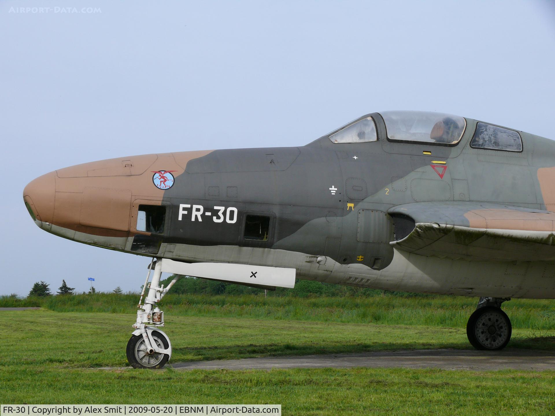 FR-30, Republic RF-84F Thunderflash C/N Not found (51-17015), Republic RF-84F Thunderflash 51-17015/FR-30 Belgian Air Force