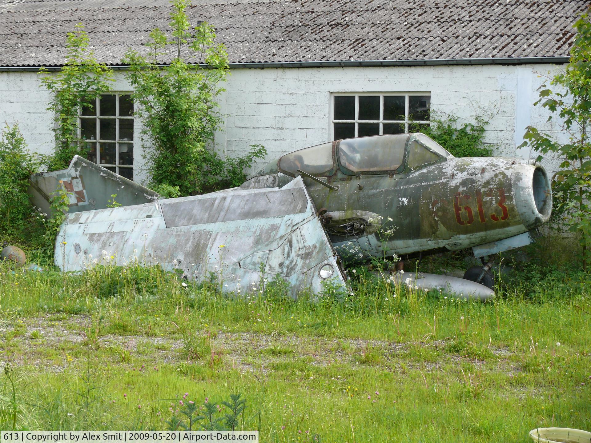 613, PZL-Mielec Lim-2 (MiG-15bis) C/N 612713, Mikoyan Gurevich SB LIM-2/Mig15 Fagot 613 ex Polish Air Force stored in a bad shape stored at a Toyota dealer in Neuville - Belgium