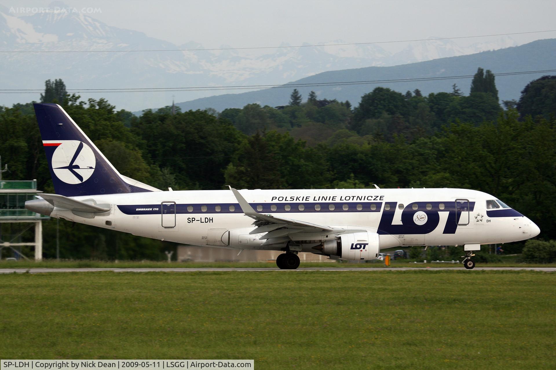 SP-LDH, 2005 Embraer 170LR (ERJ-170-100LR) C/N 17000069, LSGG