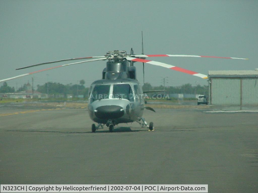 N323CH, 1980 Sikorsky S-76A C/N 760095, Parked and waiting for patient