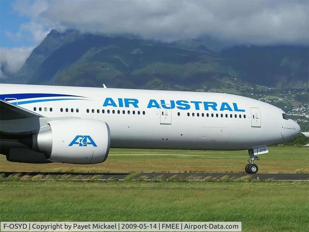 F-OSYD, 2009 Boeing 777-3Q8/ER C/N 35782, Back-track rwy 12