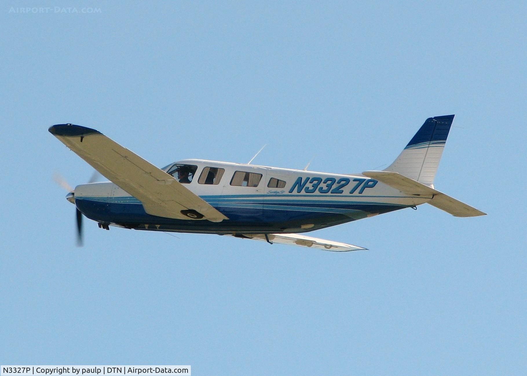 N3327P, 1988 Piper PA-32R-301 Saratoga C/N 3213013, Off of 32 at the Shreveport Downtown airport.