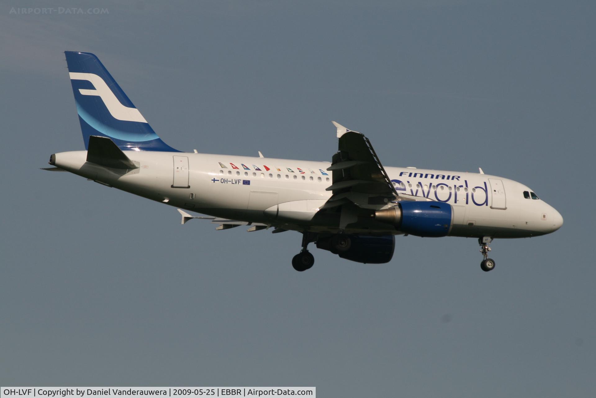 OH-LVF, 2002 Airbus A319-112 C/N 1808, flight AY811 is descending to rwy 02