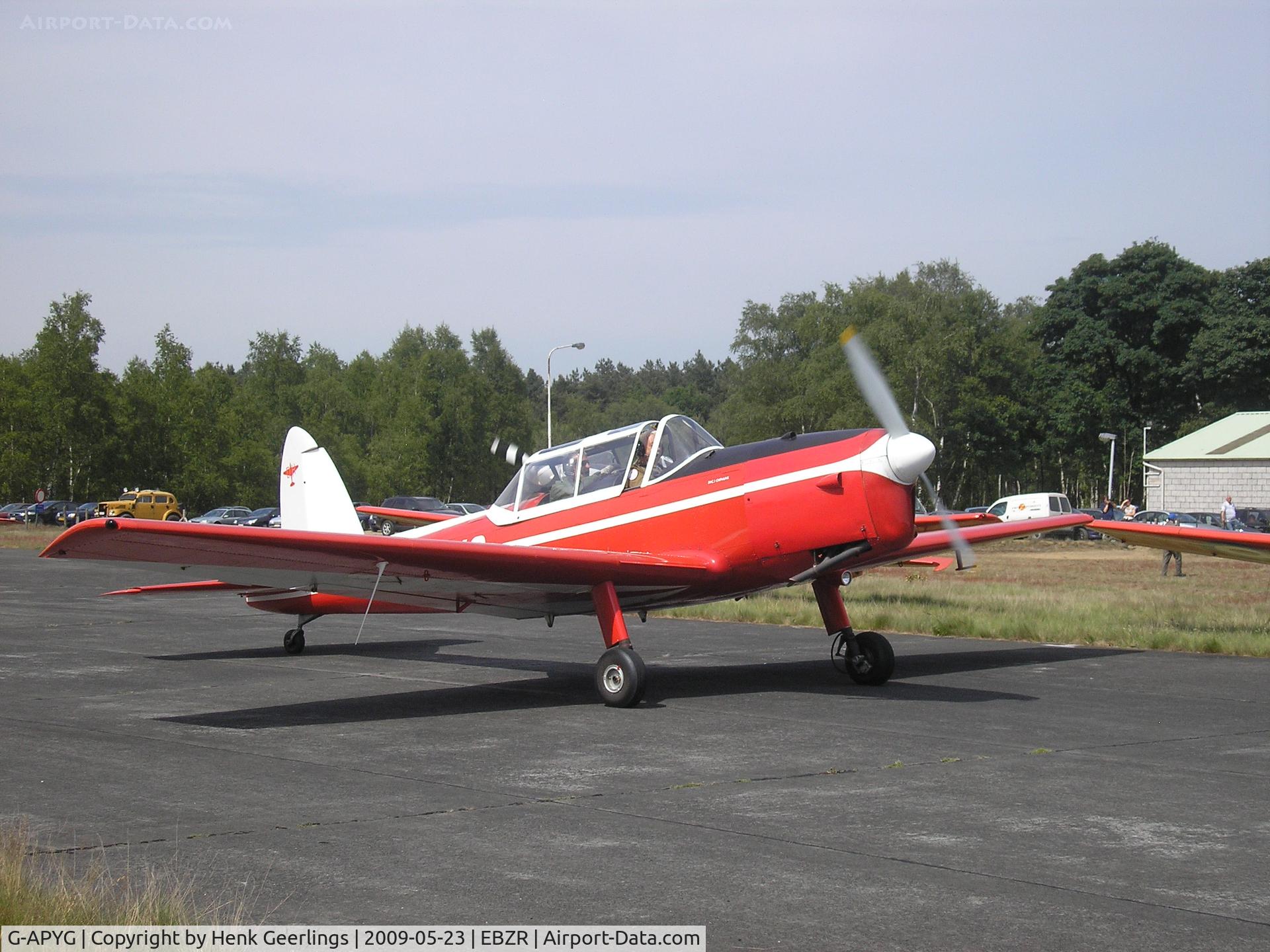 G-APYG, 1950 De Havilland DHC-1 Chipmunk T.10 C/N C1/0060, Participant  Chipmunk Fly In