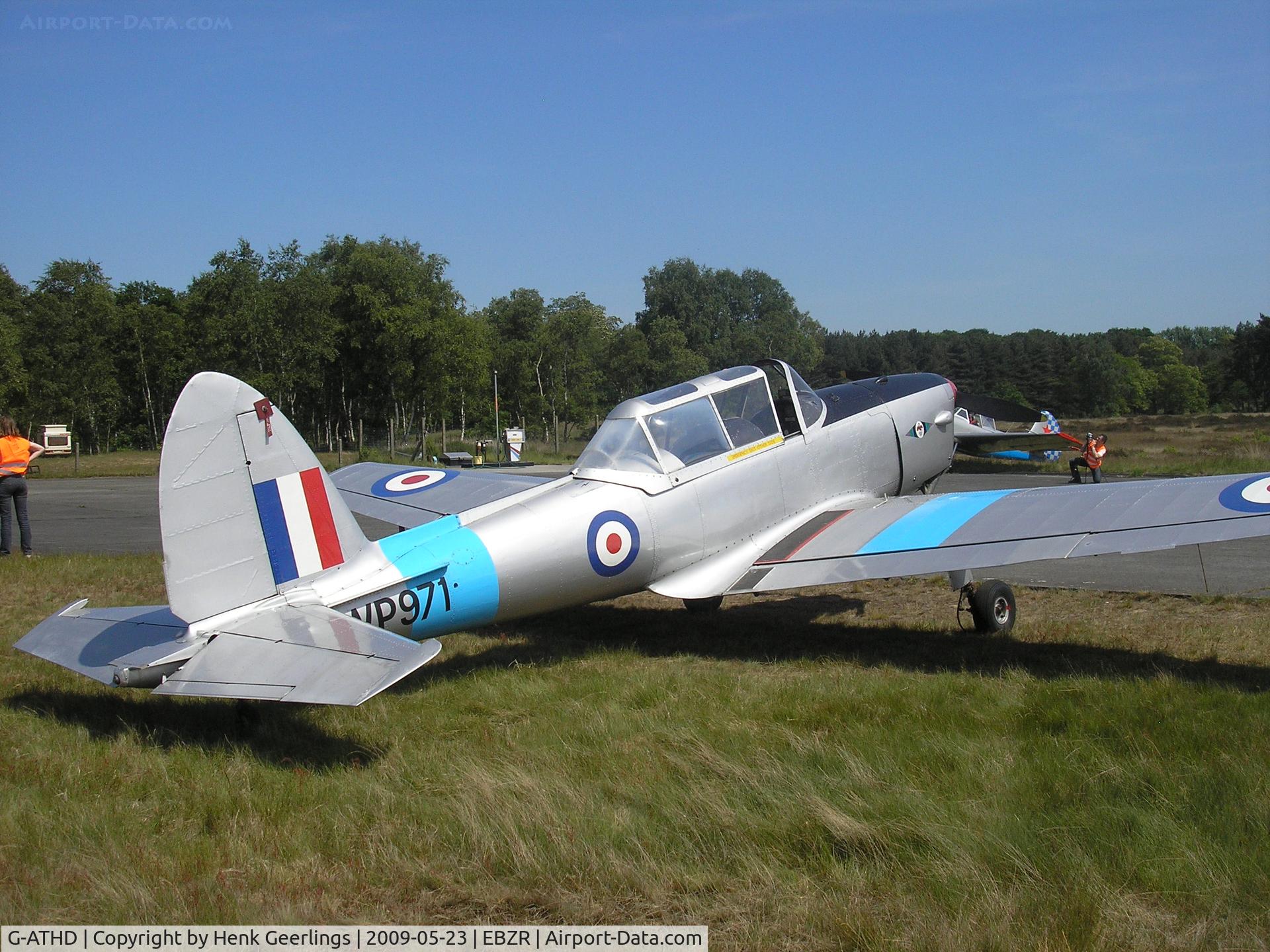 G-ATHD, 1953 De Havilland DHC-1 Chipmunk T.10 C/N C1/0837, Participant  Chipmunk Fly In