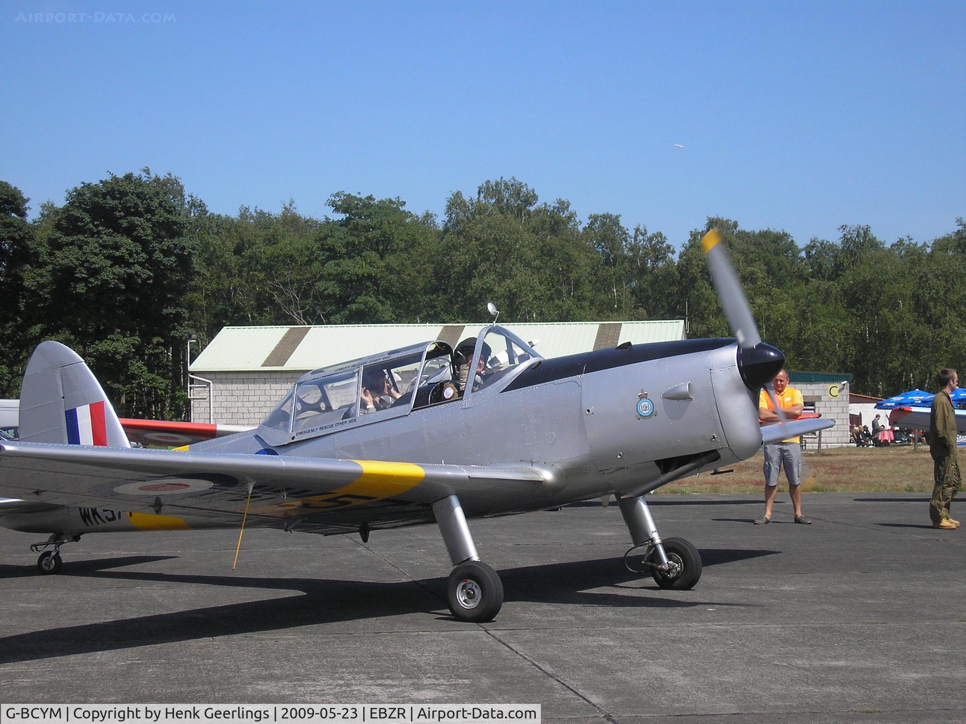 G-BCYM, 1950 De Havilland DHC-1 Chipmunk T.10 C/N C1/0598, Participant  Chipmunk Fly In