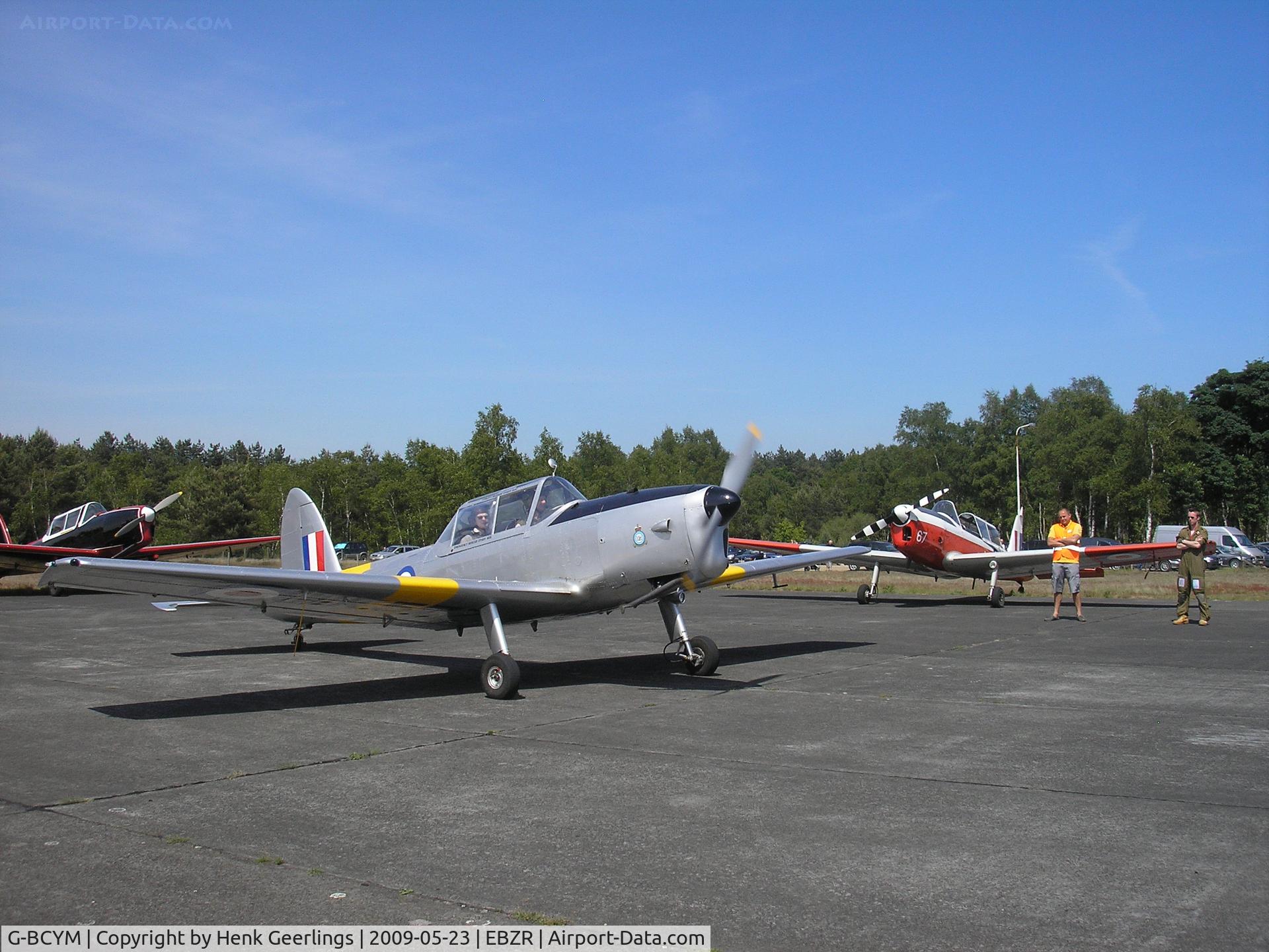 G-BCYM, 1950 De Havilland DHC-1 Chipmunk T.10 C/N C1/0598, Participant  Chipmunk Fly In