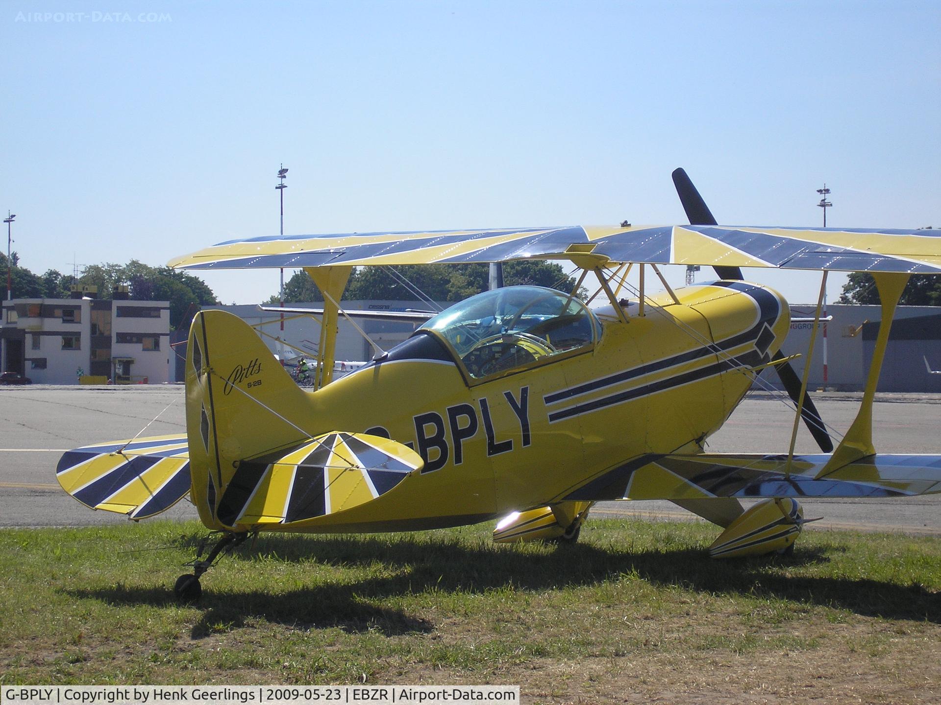 G-BPLY, 1988 Christen Pitts S-2B Special C/N 5149, Visitor at Chipmunk Fly In