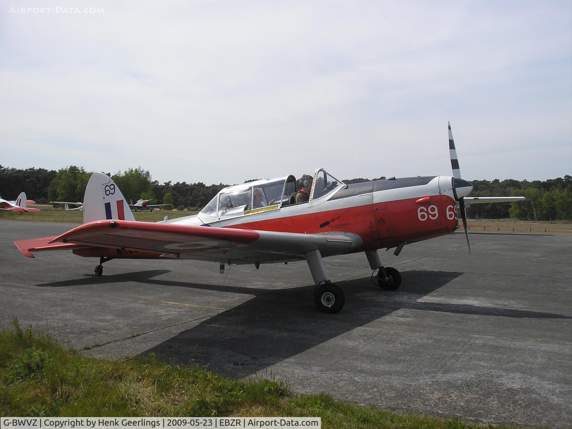 G-BWVZ, 1952 De Havilland DHC-1 Chipmunk T.10 C/N C1/0614, Participant  Chipmunk Fly In