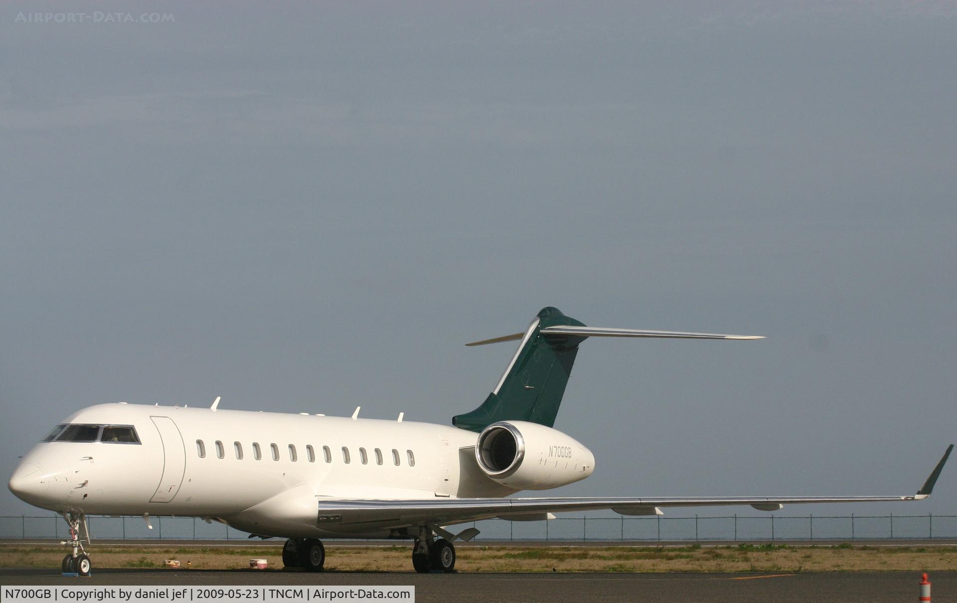 N700GB, 2003 Bombardier BD-700-1A10 Global Express C/N 9124, park at the ramp