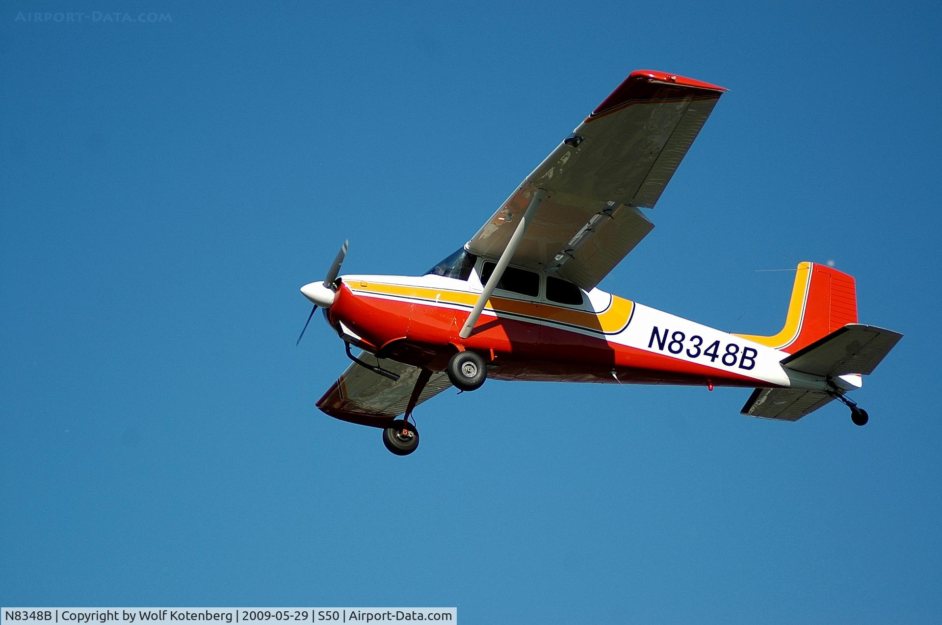 N8348B, 1957 Cessna 172 C/N 36148, landing