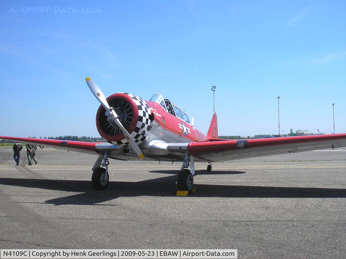 N4109C, 1952 North American T-6G Texan C/N SA-078, Visitor Stampe Fly In , Deurne