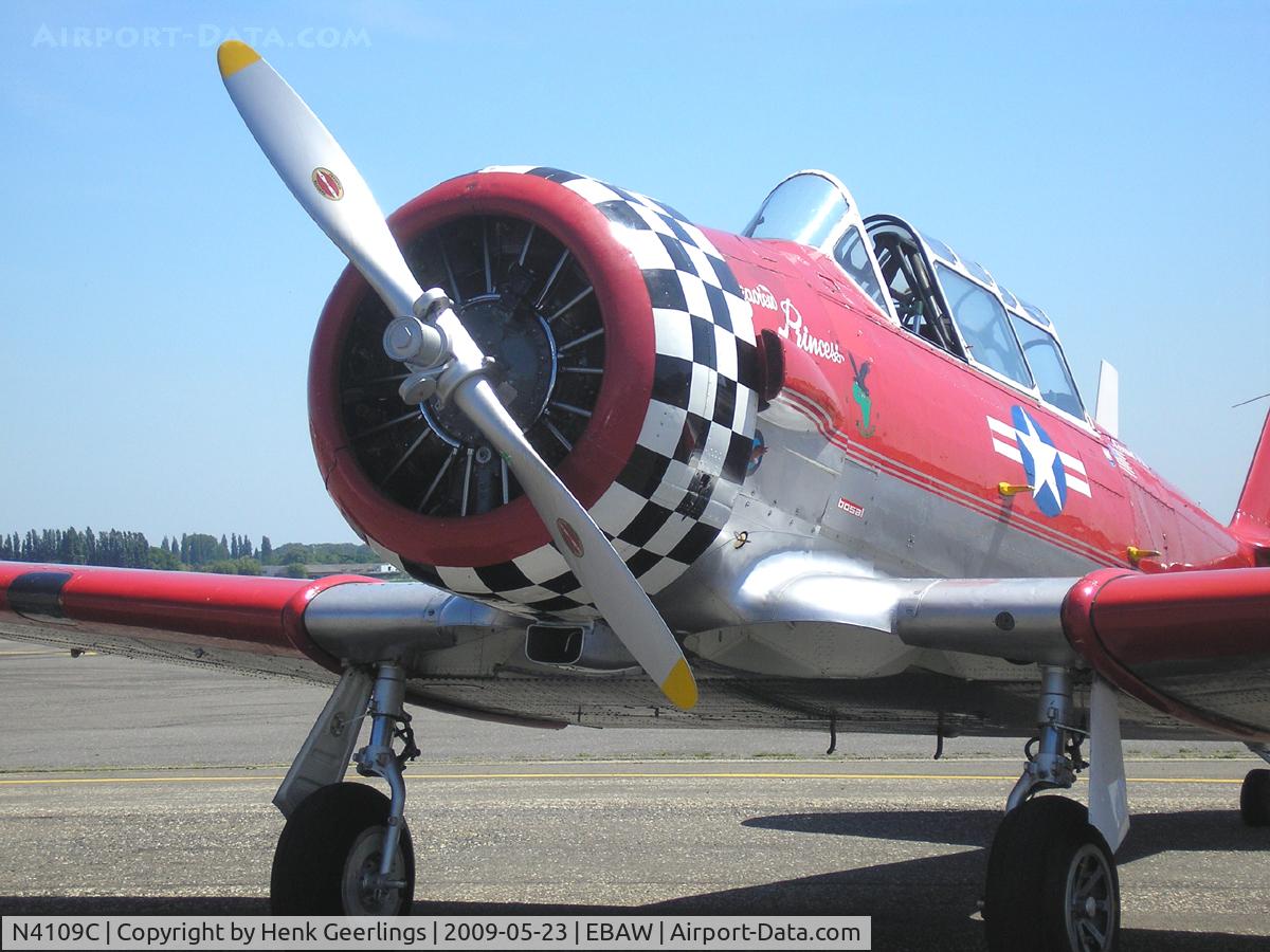 N4109C, 1952 North American T-6G Texan C/N SA-078, Visitor Stampe Fly In , Deurne