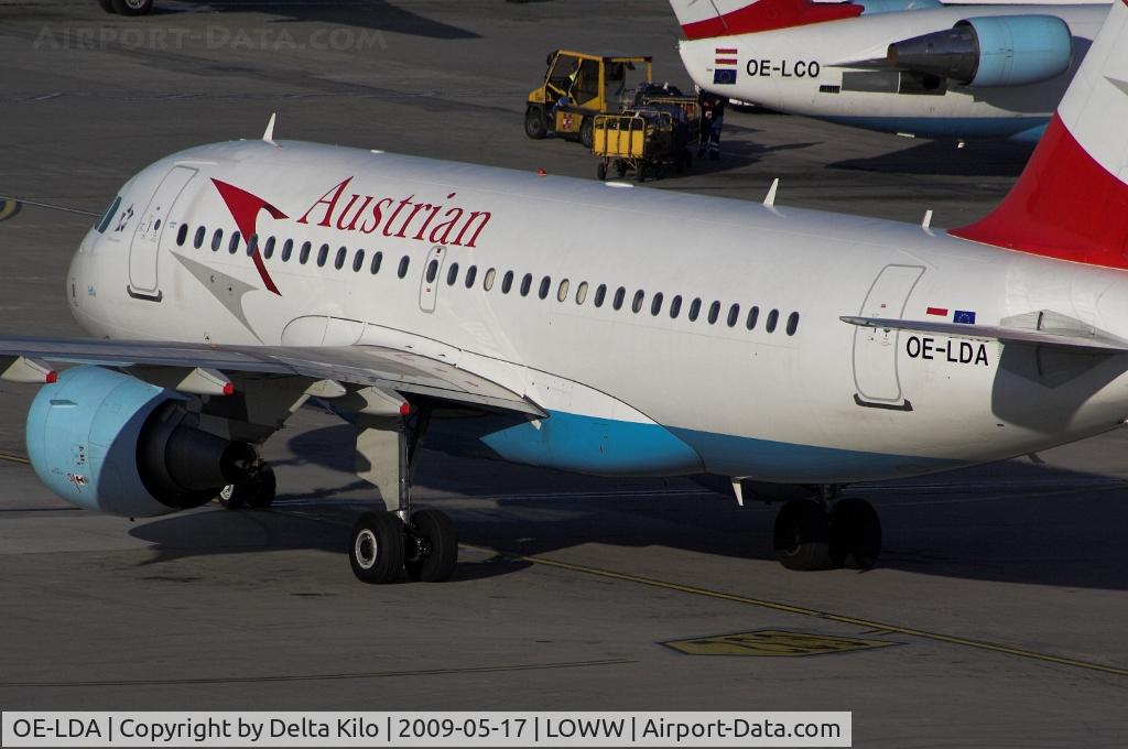 OE-LDA, 2004 Airbus A319-112 C/N 2131, AUSTRIAN AIRLINES