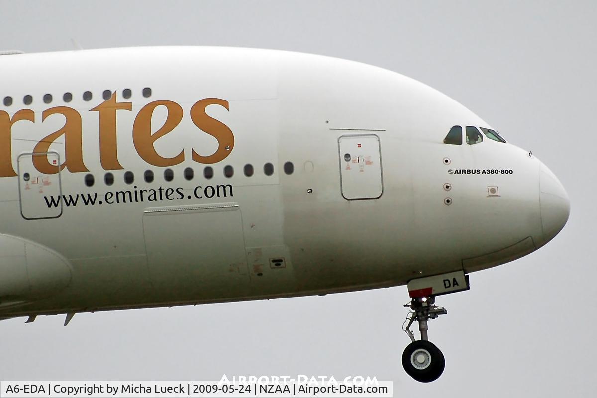 A6-EDA, 2007 Airbus A380-861 C/N 011, On finals in the rain