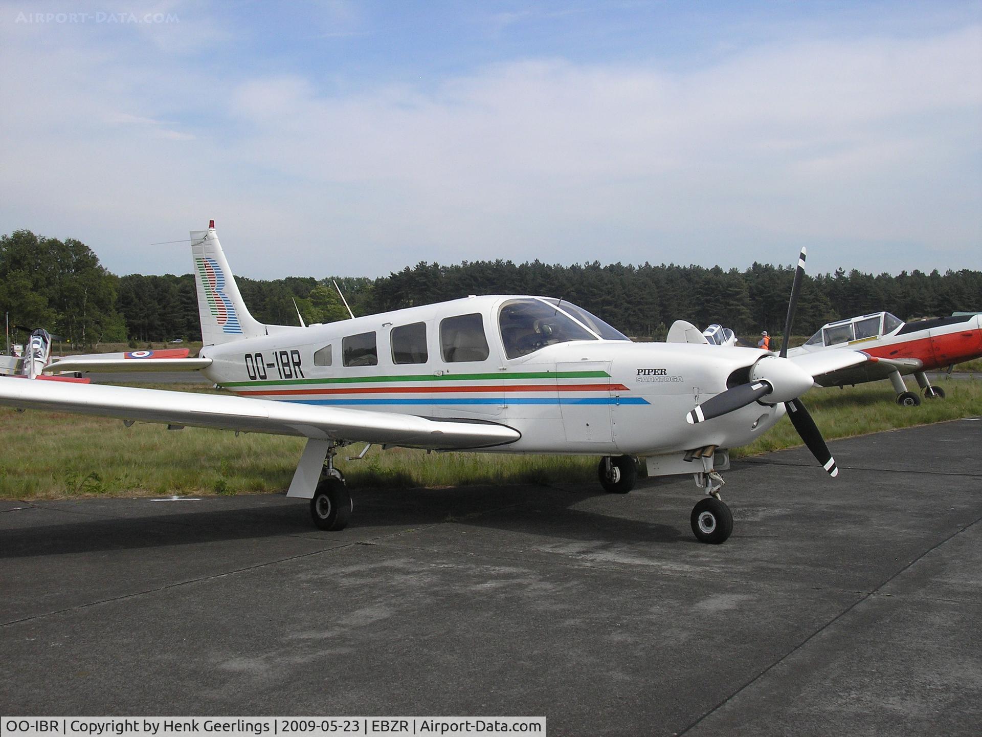 OO-IBR, Piper PA-32R-301R Saratoga SP C/N 32R-8213002, Visitor at Chipmunk Fly In